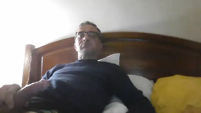 CarlosRocha73 Live XXX-Chat