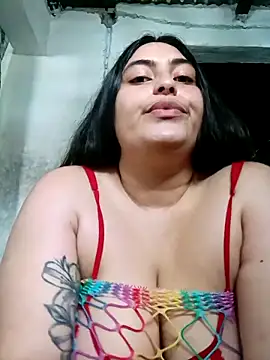 xandra252 Adlı Modelin Canlı XXX Sohbeti