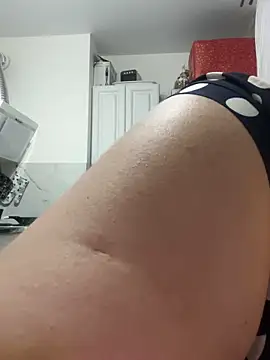 LanaSoftt – Live XXX-chat