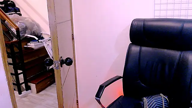 hugecock_collins Webcam-Show