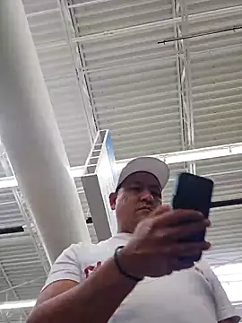 Chat +18 de Mifavorito2024 ao vivo