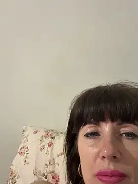 LadyLuxLover Live XXX-chat