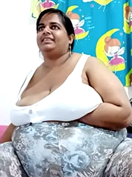 Chat +18 de SusanaEshwar ao vivo