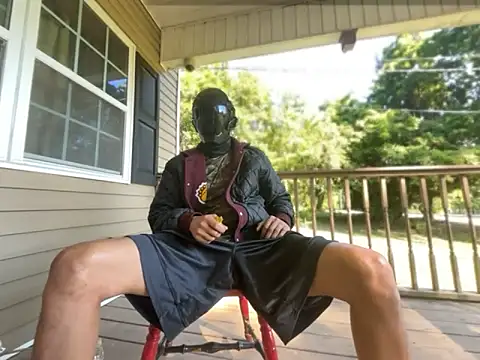 ThrowedWorldWide: онлайн-секс-чат