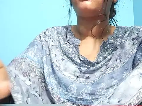 Chat +18 de Emma_4433 ao vivo