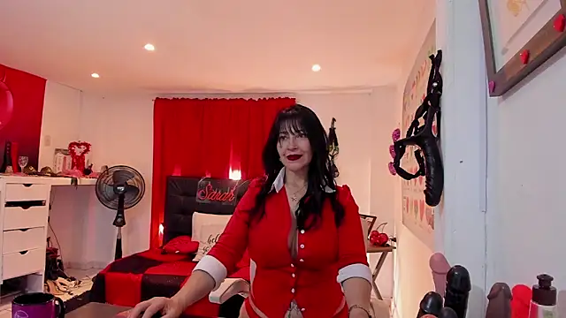 Sarah_teiku's Live XXX Chat