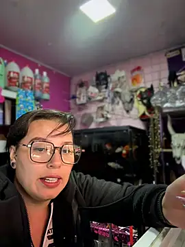 Živý XXX chat TamySweetness