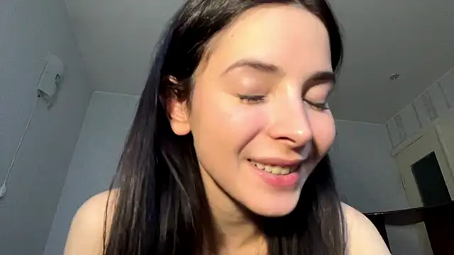 Chat XXX ao vivo de Mikytiki