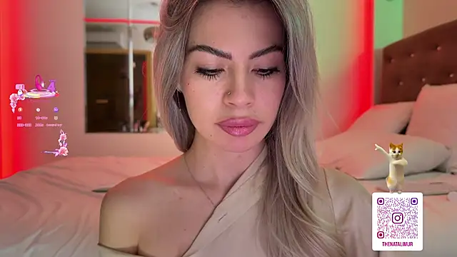 Natalimuurn Live XXX chat