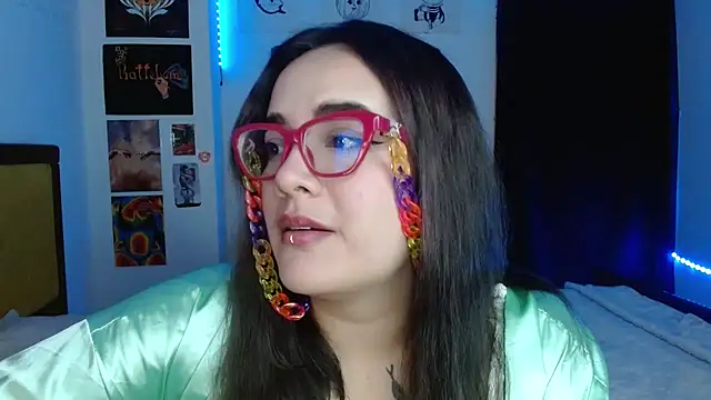 Nova-Satela's Live XXX Chat