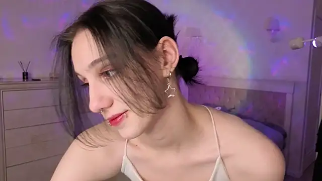 MilaVey Chat XXX in diretta