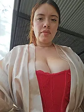 valery_mora Adlı Modelin Canlı XXX Sohbeti