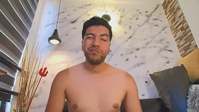 Max_Hornye Pertunjukan Webcam