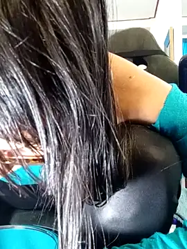 kelly_squirting 现场XXX聊天