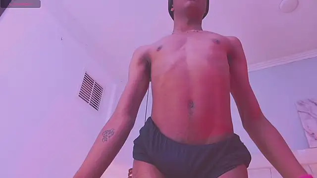 Santiago_Ortiz_ Live XXX-chat