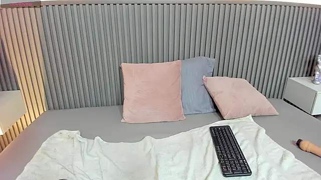 แชท XXX สดของ Michelle_Saenz_