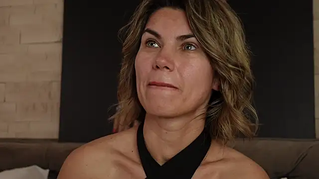 FeliciaKrige 라이브 XXX 채팅