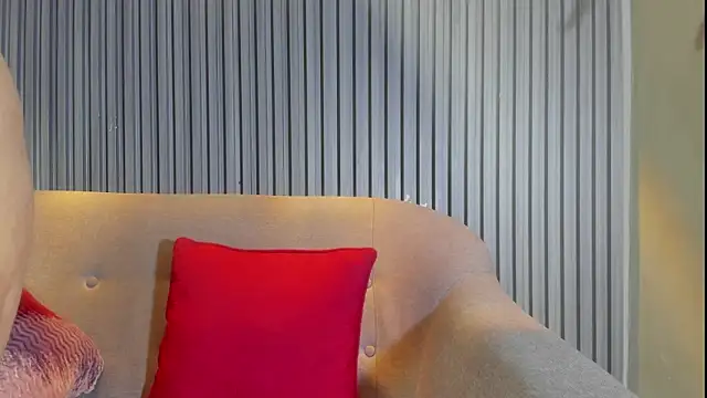 Lara_SeduceのライブXXXチャット