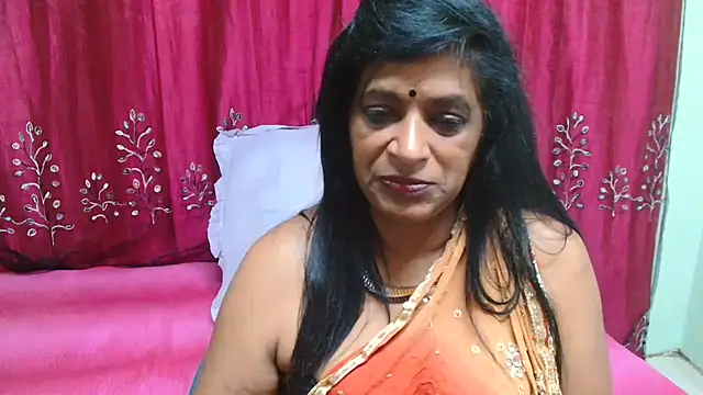 XXX chat uživo modela INDIANFUSION