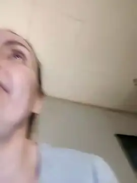 Evelina_cute Live XXX-Chat