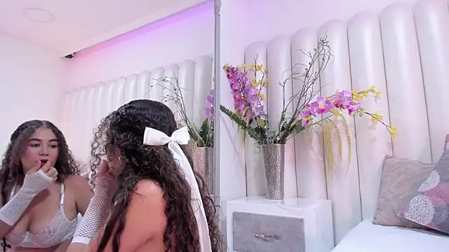 Онлайн чат XXX CamilaCastillo