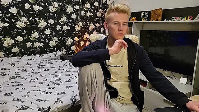 عرض كام Vuitton