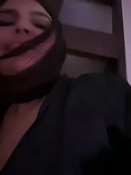 Lia_sexx Adlı Modelin Canlı XXX Sohbeti