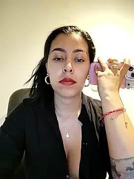 Luianna 라이브 XXX 채팅