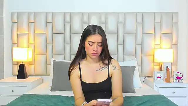 paola_katy_dicks: вебкам-шоу