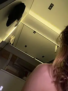 -AngelAri- Show Webcam