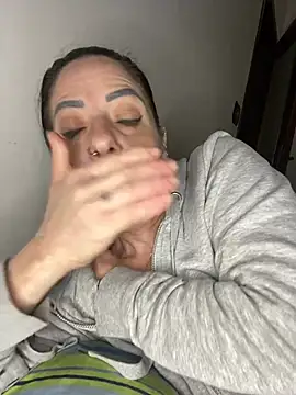 Ginevra_75's Webcam Show