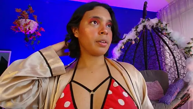 Chat XXX ao vivo de Emmapark_