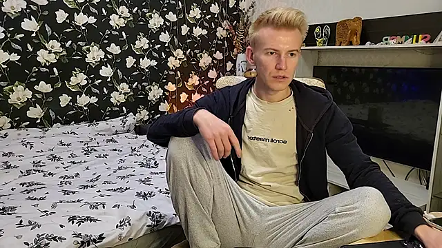 Czat XXX na żywo – Vuitton