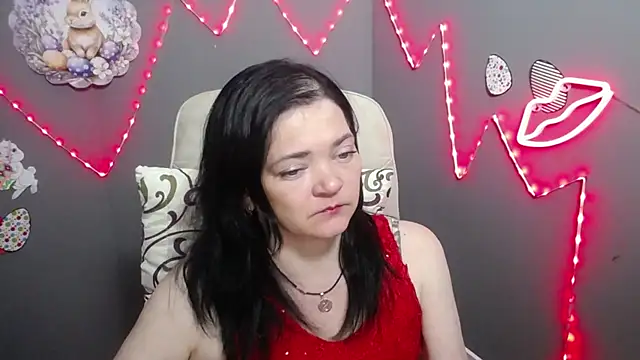 LauraFinn Live XXX-chat