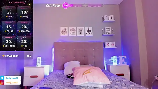 EmilyCoast-1's Live XXX Chat