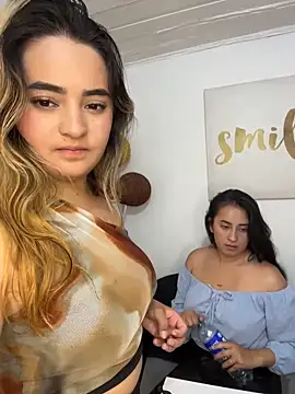 Chat XXX ao vivo de Antonella_Julieta