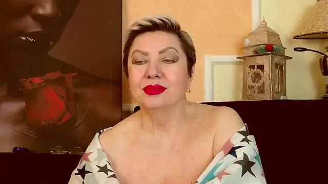 LadyPosh 现场XXX聊天