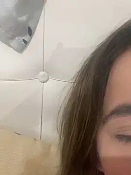 Chat +18 de isadora437 ao vivo