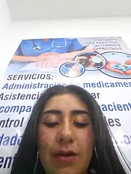 Chat XXX ao vivo de CAROLINE__07