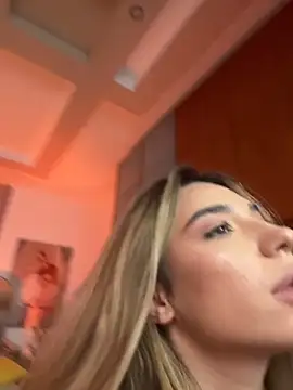 Chatroom XXX en direct de ItalianGirl