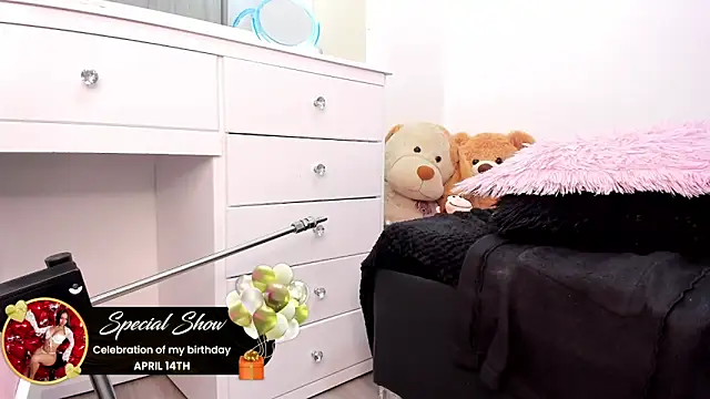 Chat XXX ao vivo de karlyn_angels