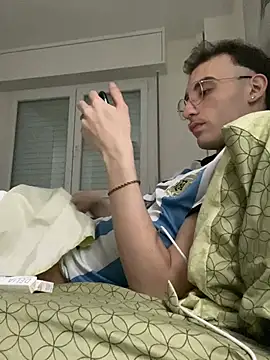 LaMaterialistaのウェブカメラショー