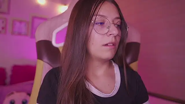 Chatroom XXX en direct de milly_kenner