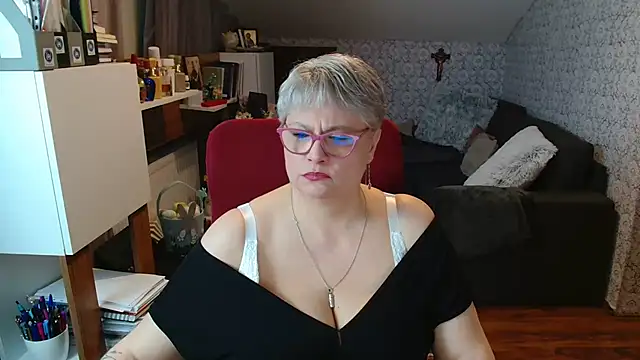 دردشة bigtits4you الجنسية المباشرة