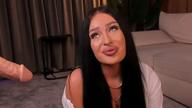 Chatroom XXX en direct de EmeraldKat