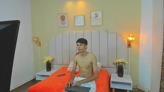 Webkamerová show thomas_dikey