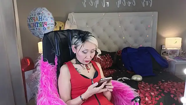 RoxalanaStar 라이브 XXX 채팅