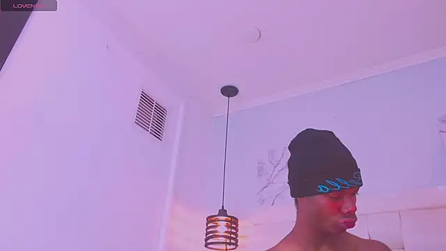 Santiago_Ortiz_ Adlı Modelin Web Kamerası Şovu