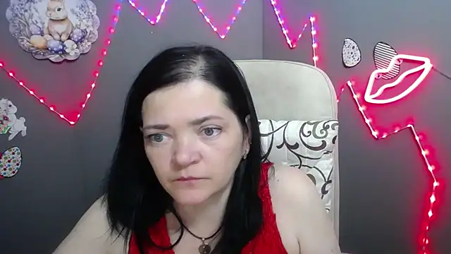 Chat XXX en directo de LauraFinn