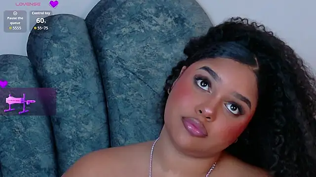 Sembang XXX Secara Langsung Helena-Snow